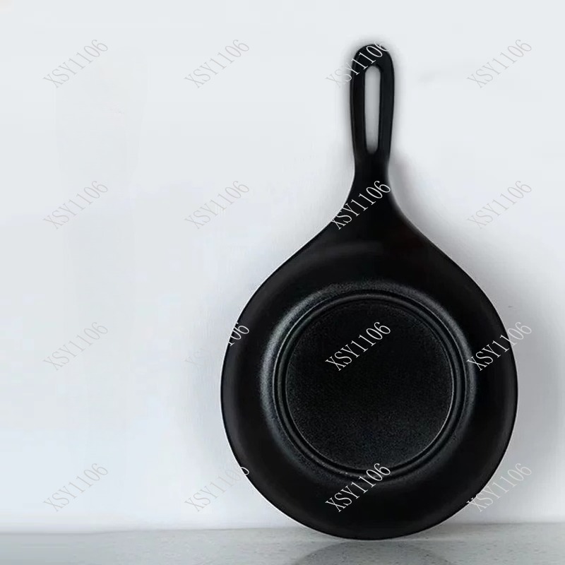 مقلاة من الحديد الزهر غير المط - مراجعة Cast Iron Skillet وسعره